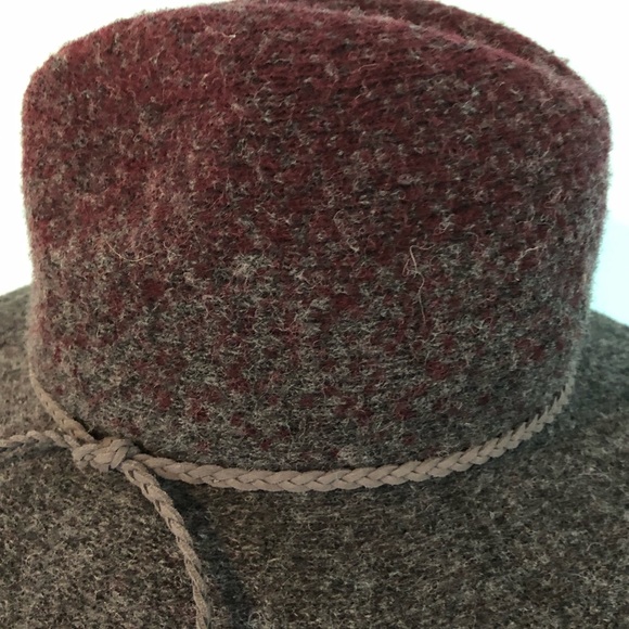 Four buttons by San Diego hat co - Picture 2 of 4